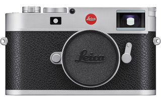Цифровая фотокамера LEICA M11 серебристая
